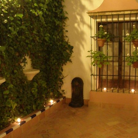 El Rincon De Las Descalzas Carmona  Bagian luar foto